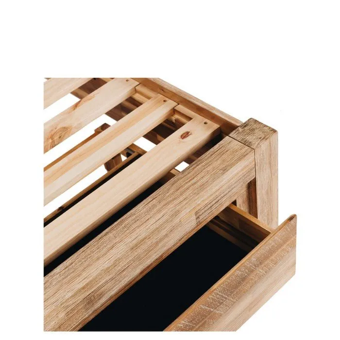 Arlo Slatframe Queen