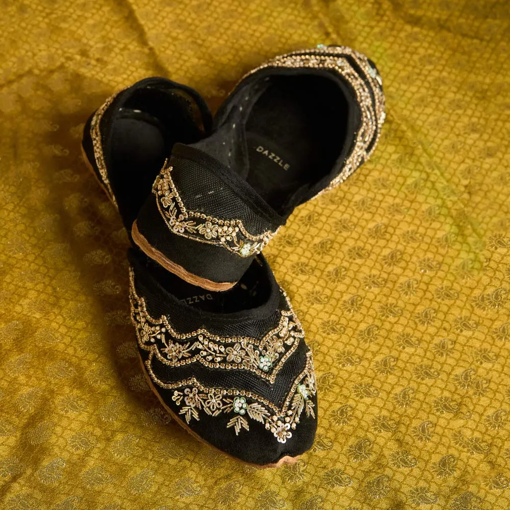 Bareera (Black)