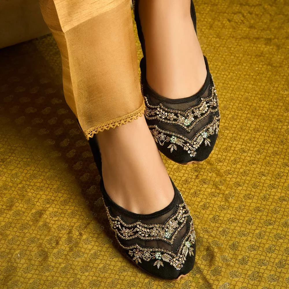 Bareera (Black)
