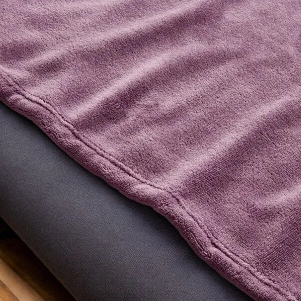 Purple Soft Fleece Throw 130 x 170cm