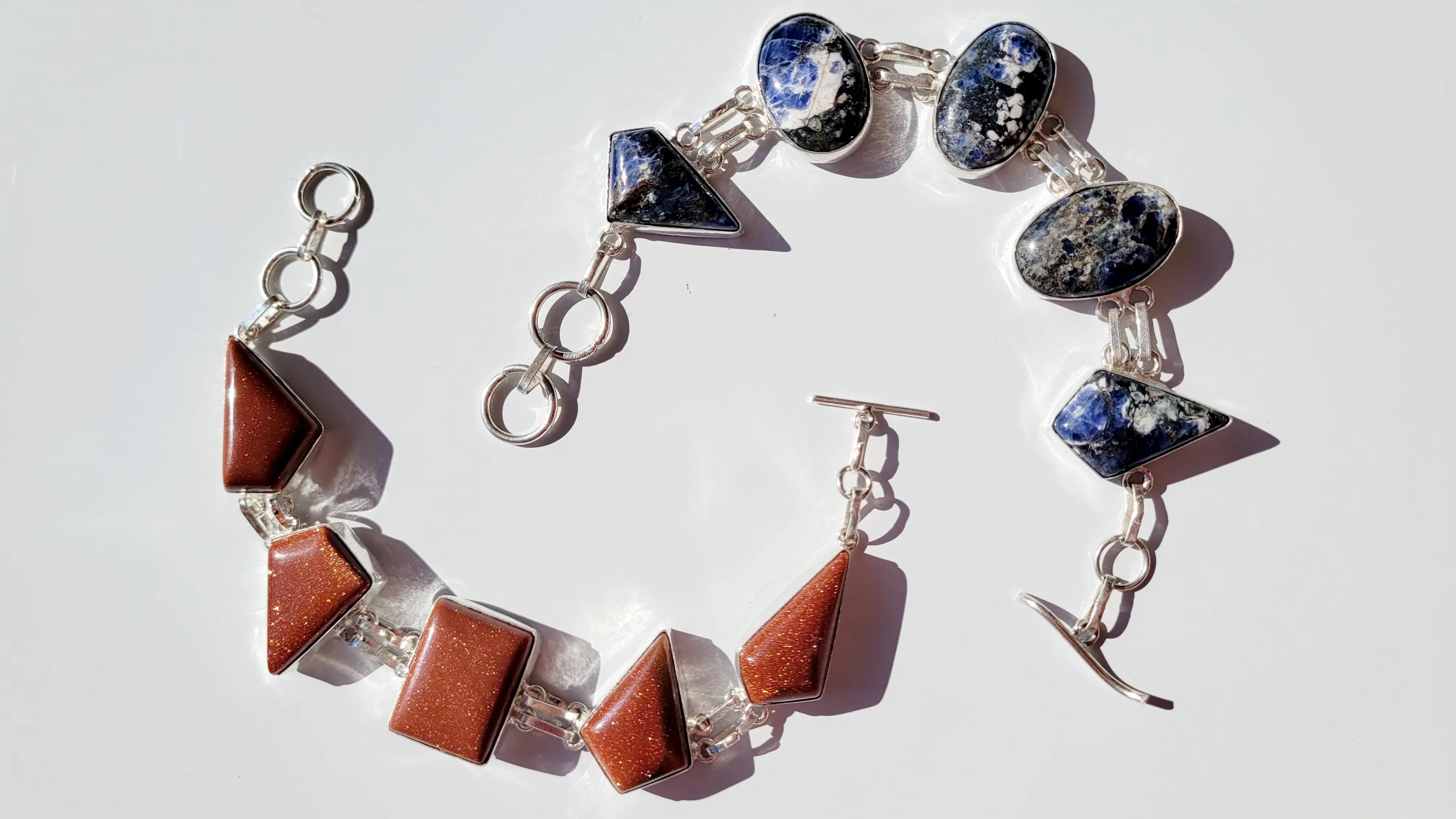 Radiant Golden Sandstone & Sterling Silver Double Link Statement Bracelet – Effortless Elegance & Modern Sophistication
