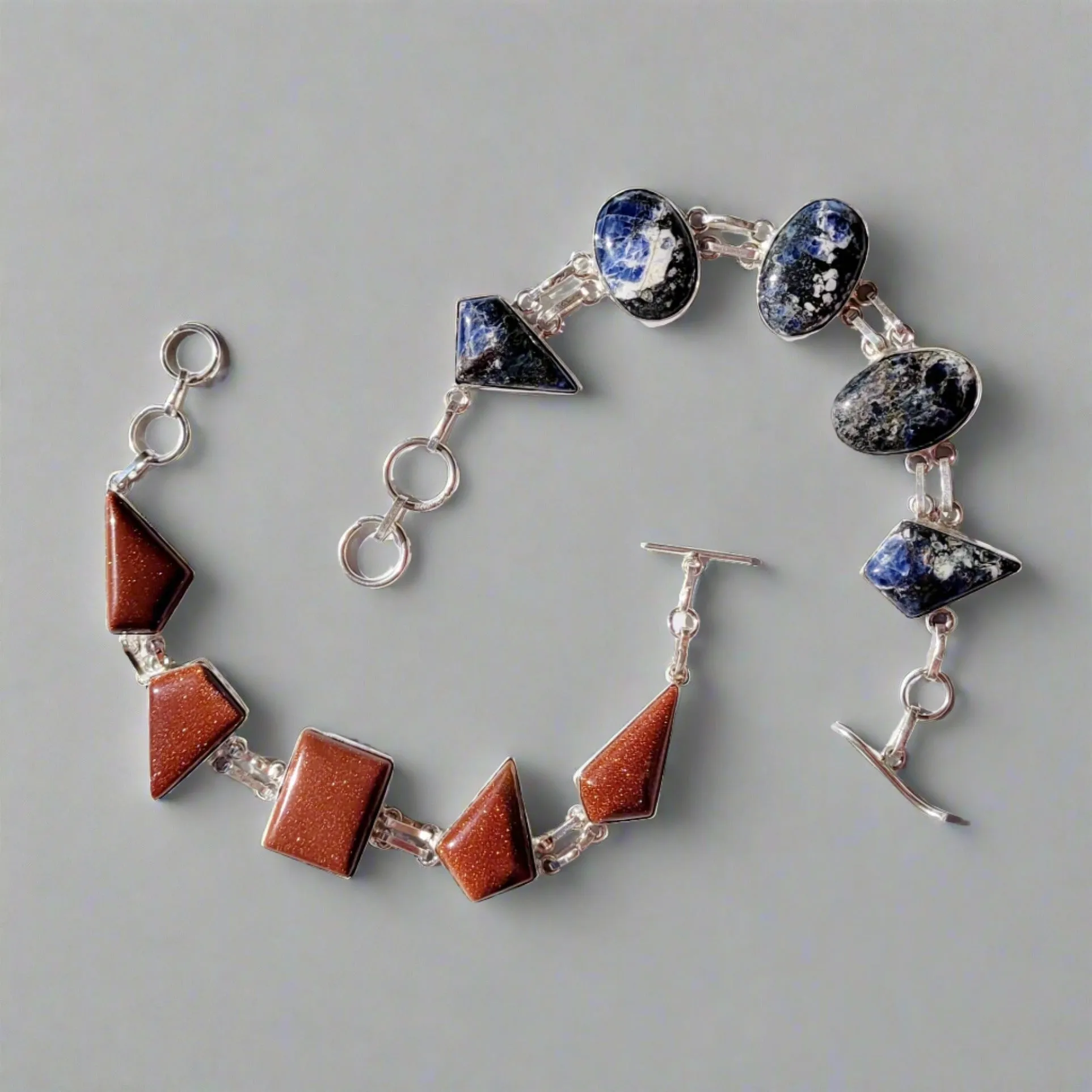 Radiant Golden Sandstone & Sterling Silver Double Link Statement Bracelet – Effortless Elegance & Modern Sophistication