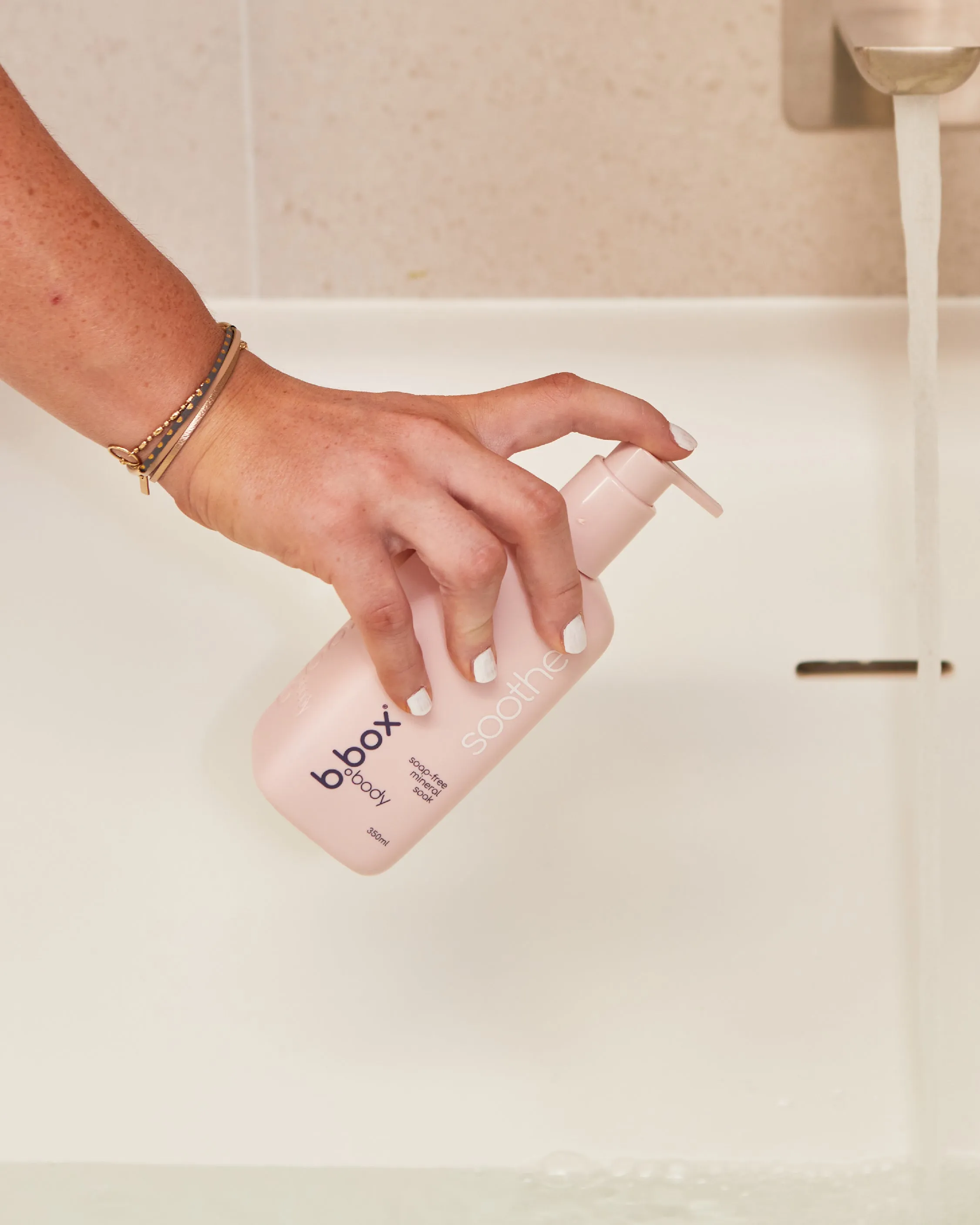 soothe soap-free baby mineral soak   wash