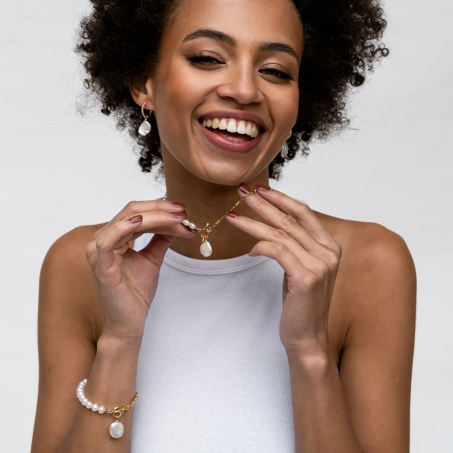 Timeless Keshi Pearl Hoops